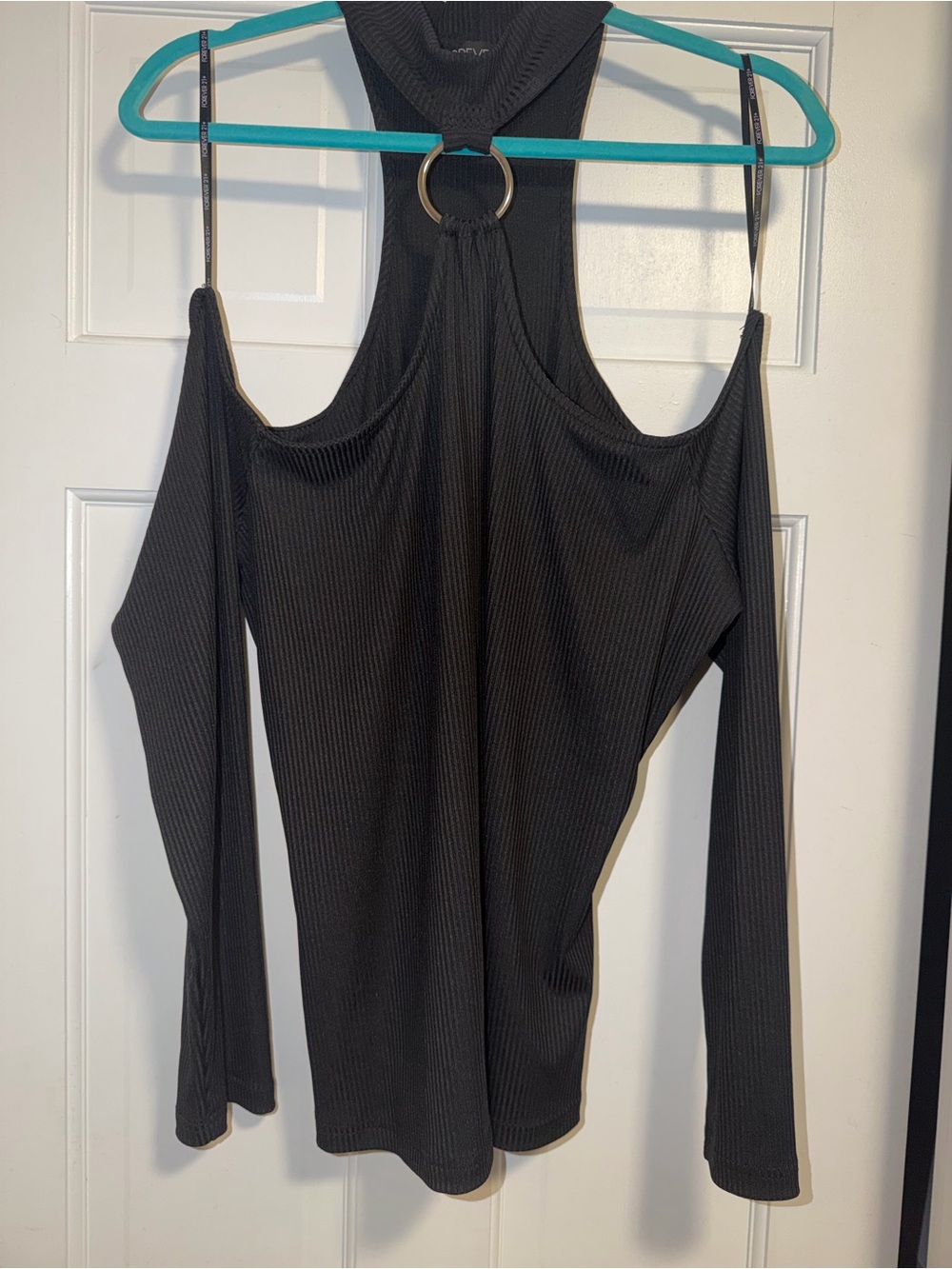 Forever 21 Black Cold-Shoulder Halter Ring Ribbed Long Sleeve Top